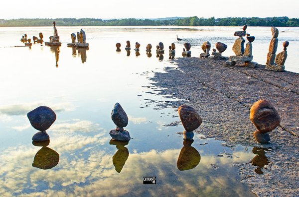 09aug23_water gathering the sky