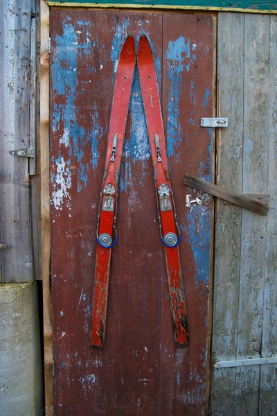 RED DOOR 2009