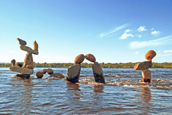 16aug08.high river remains